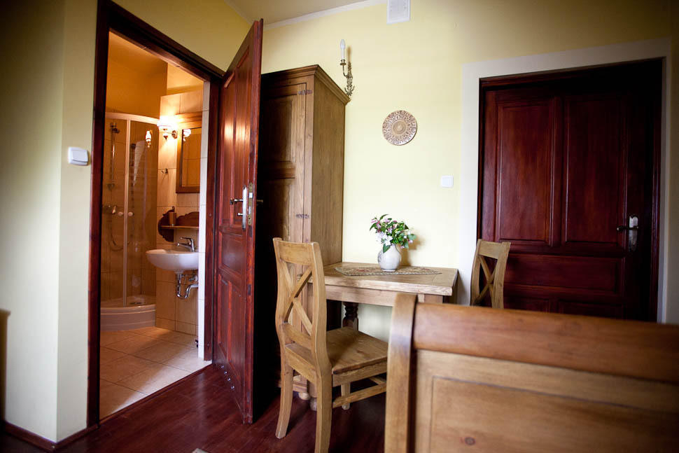 Dwor Na Wichrowym Wzgorzu Bed and Breakfast Przybysławice Værelse billede