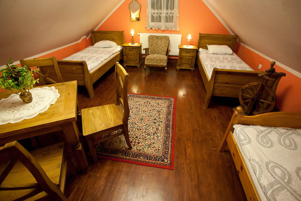 Dwor Na Wichrowym Wzgorzu Bed and Breakfast Przybysławice Eksteriør billede