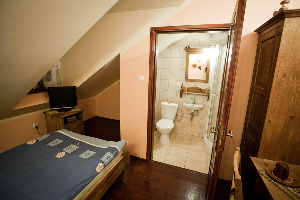 Dwor Na Wichrowym Wzgorzu Bed and Breakfast Przybysławice Værelse billede
