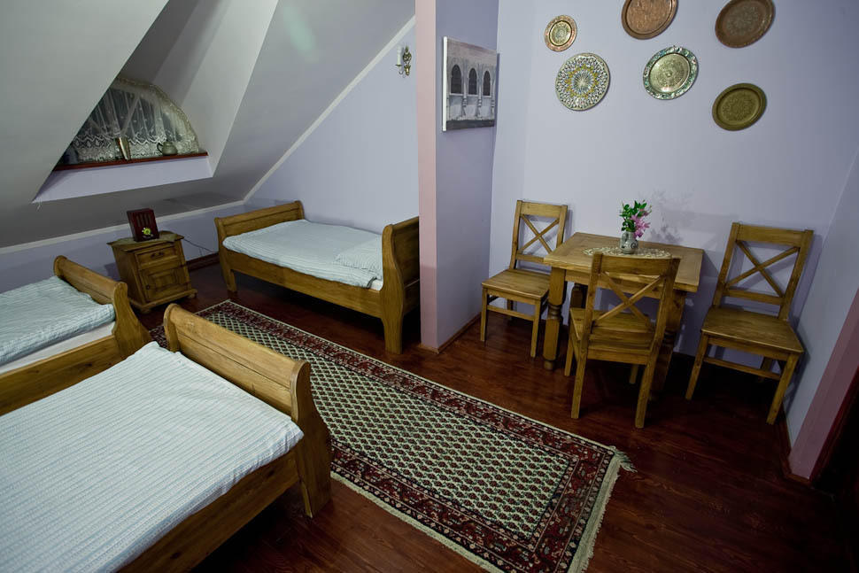 Dwor Na Wichrowym Wzgorzu Bed and Breakfast Przybysławice Eksteriør billede