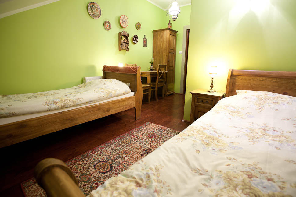 Dwor Na Wichrowym Wzgorzu Bed and Breakfast Przybysławice Eksteriør billede